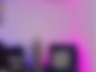 Emilly Smith's Live Sex Cam Show