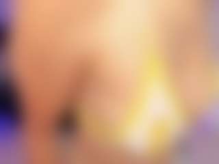 Live cam show with Emilly Smith - Thong on Camsoda