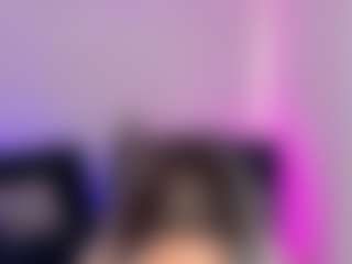 Live cam show with Emilly Smith - Solo on Free Soda