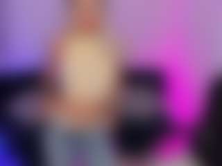 Emilly Smith's Live Sex Cam Show
