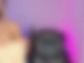 Emilly Smith's Live Sex Cam Show