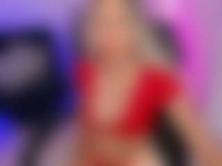 Live cam show with Emilly Smith - Blonde Hair Amateur on Camiplay Live
