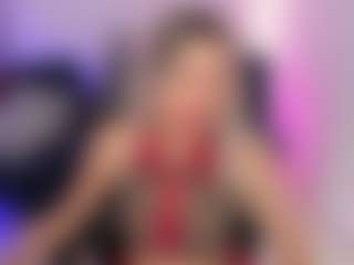 Live cam show with Emilly Smith - Skinny on xplaylive.com