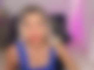 Spettacolo in cam dal vivo con Emilly Smith - Bikini su Camsoda