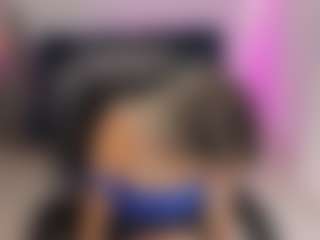 Live-Cam-Show mit Emilly Smith - Lush auf Camsoda