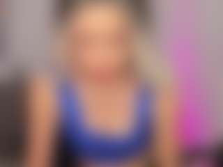 Live cam show with Emilly Smith - Blonde Hair on luckytryst.com