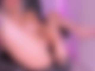 Live cam show with Emilly Smith - Role Play on Camsoda