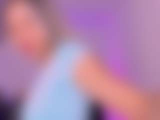 Live cam show with Emilly Smith - Blowjob on xblisslive.com