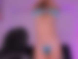 Emilly Smith's Live Sex Cam Show