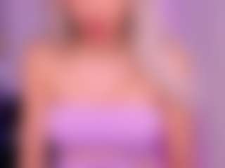 Emilly Smith's Live Sex Cam Show