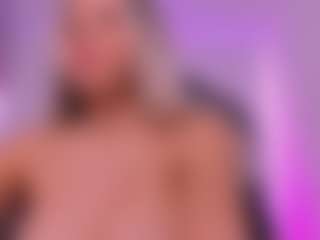 Emilly Smith's Live Sex Cam Show