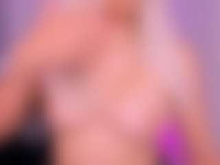 Emilly Smith's Live Sex Cam Show