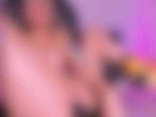Emilly Smith's Live Sex Cam Show