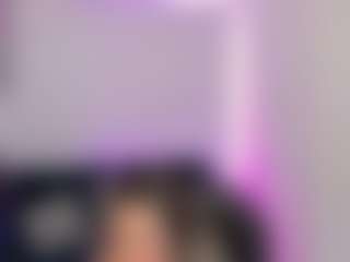 Emilly Smith's Live Sex Cam Show