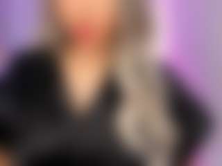 Emilly Smith's Live Sex Cam Show