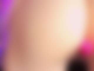Emilly Smith's Live Sex Cam Show