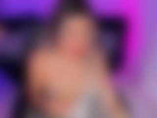 Spettacolo in cam dal vivo con Emilly Smith - Bikini su Camsoda