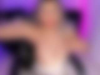 Emilly Smith's Live Sex Cam Show
