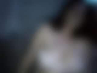 myllobach582's Live Sex Cam Show