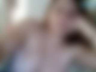myllobach582's Live Sex Cam Show