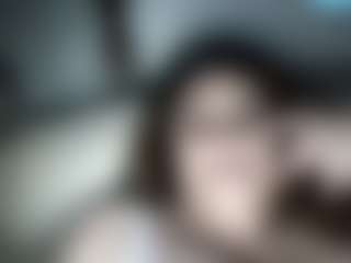 myllobach582's Live Sex Cam Show