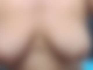 Live cam show with tamara-yorrkk - Bondage on Camming Site