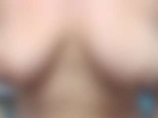 tamara-yorrkk's Live Sex Cam Show