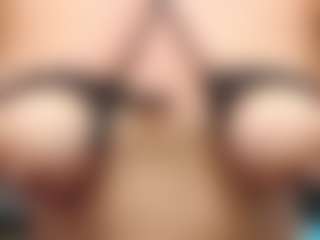 Live cam show with tamara-yorrkk - Small Ass on Camsoda