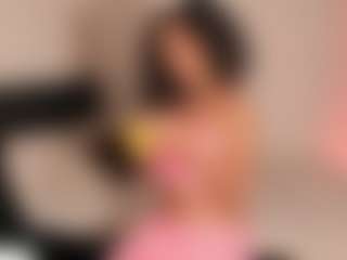 Live cam show with mariajulyana - Ebony on Mixed Magazine Live | united states