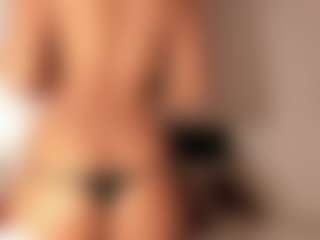 Live cam show with mariajulyana - Body Massage on CamwithHer