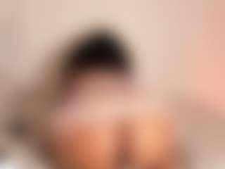 Live cam show with mariajulyana - Fingers on camwithhim.com