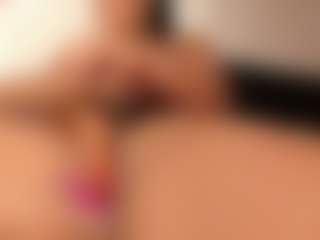 Live cam show with mariajulyana - Bedroom Lovense on Big Tits