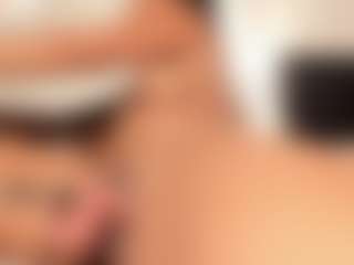 Live cam show with mariajulyana - Fingers on Lustler