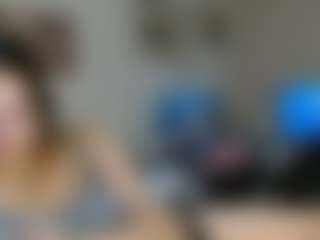 kianakumani's Live Sex Cam Show