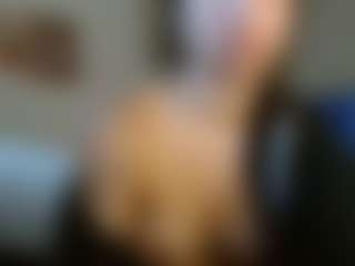 kianakumani's Live Sex Cam Show