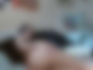 kianakumani's Live Sex Cam Show