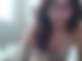 kianakumani's Live Sex Cam Show