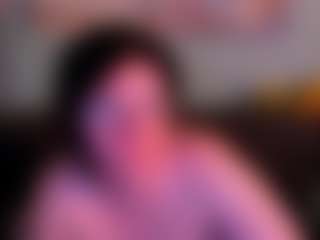 Live cam show with everlyrays - Middle Aged on SquirtSoMuch