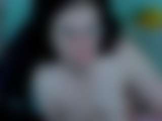 everlyrays MILF webcam performer live streaming