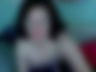 Live cam show with everlyrays - Brown Hair MILF on Camsoda