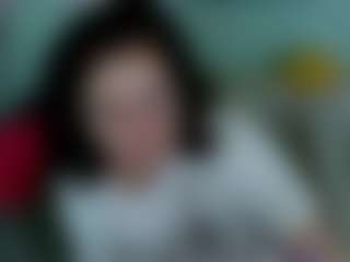 Live cam show with everlyrays - Living Room on crypto-cams