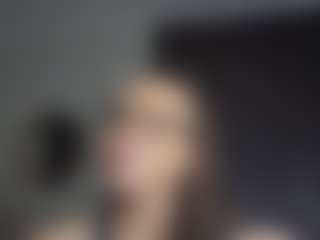 Live cam show with MrsBunnyBum - Moaning on hrnylive.com