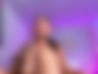 Live cam show with Kathe - Public Curvy on xxxlivecams.org