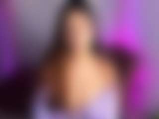 Live cam show with Kathe - Petite on fapnchat