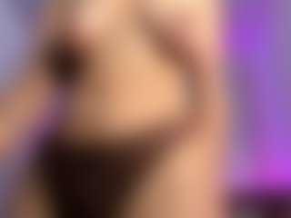 Live cam show with Kathe - Skinny Teen (18+) on madthumbs