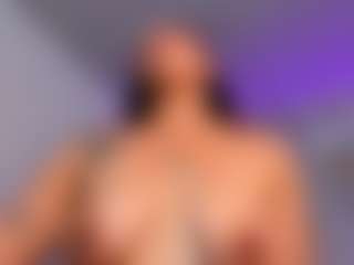 Live cam show with Kathe - Petite on TottyGirls