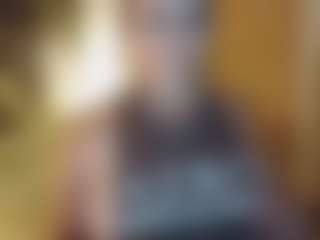 Live cam show with Inocente_kitty - Mature MILF on Chatstar