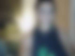 Live-sekscamshow van Inocente_kitty
