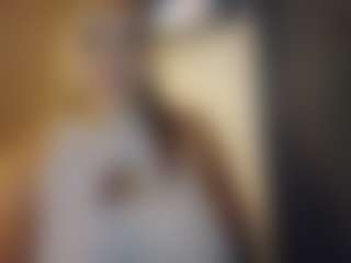 Live cam show with Inocente_kitty - Blowjob on https://playwithruby.com