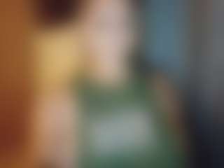 Live cam show with Inocente_kitty - Pornstar Small Tits on PervPlay.com